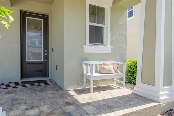 $774,900 | 593 Ozona Village Drive, Palm Harbor, FL 34683