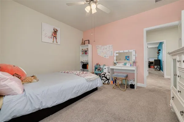 $774,900 | 593 Ozona Village Drive, Palm Harbor, FL 34683