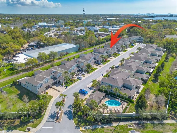$774,900 | 593 Ozona Village Drive, Palm Harbor, FL 34683