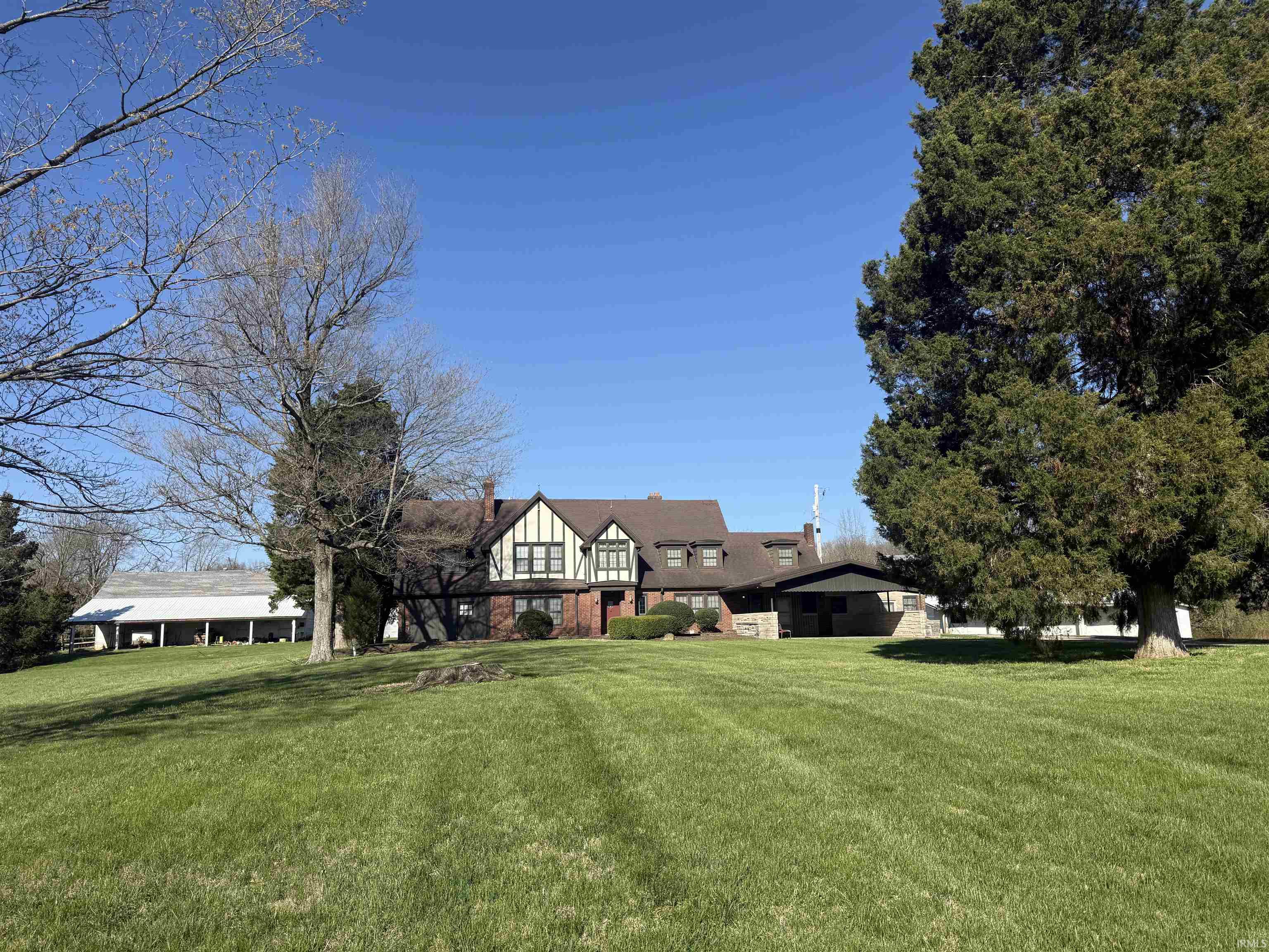 11000 Old State Road Evansville, IN 47711 - Photo 3 of 36