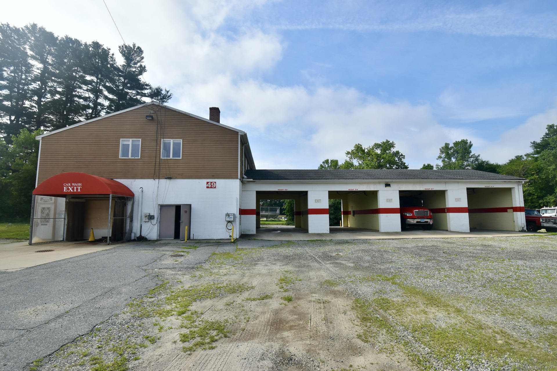 49 South Main Street Brooklyn, CT 06234 - Photo 1 of 1