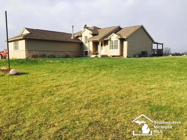 20950 Ida Center Road Deerfield, MI 49238 - Photo 1 of 25 20456559.JPG