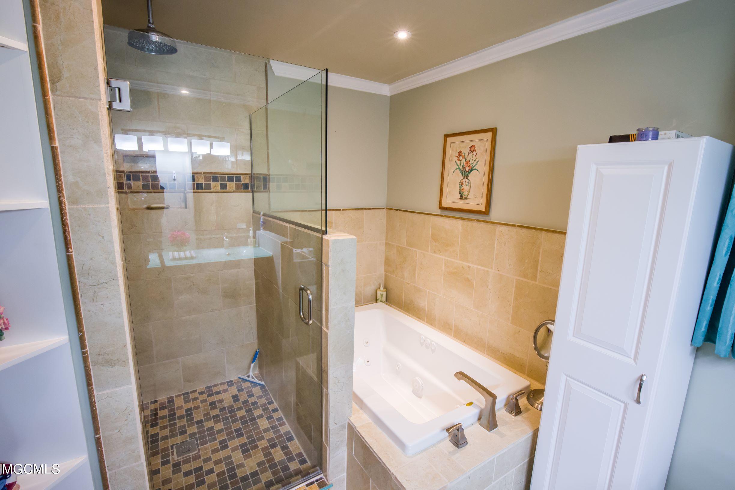 1056 Cherokee Street Biloxi, MS 39530 - Photo 8 of 18 Master Bath Shower