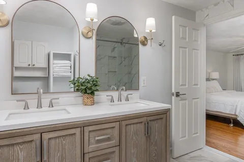 $775,000 | 561 Old Dunstable Road, Groton, MA 01450