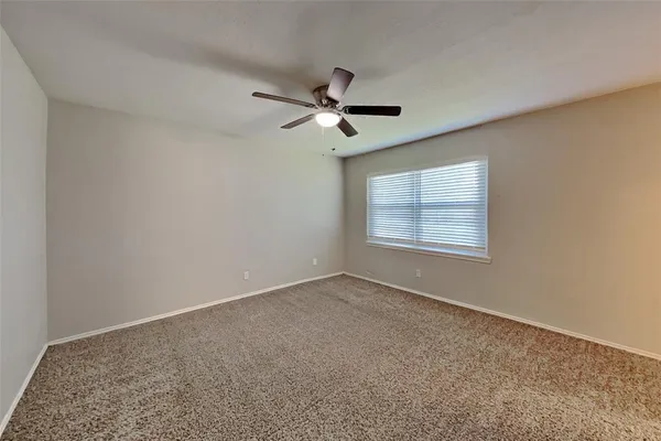 $2,195 | 7105 Greenspring Drive, Arlington, TX 76016