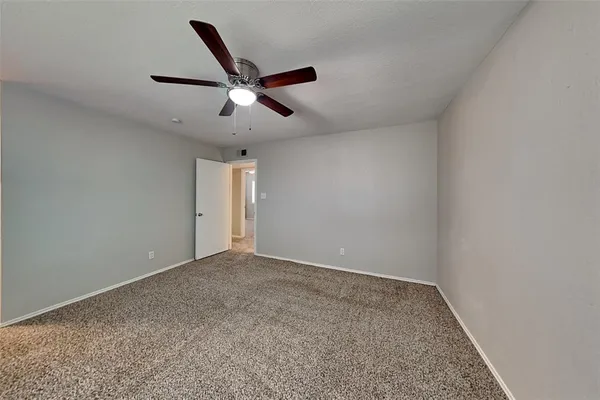 $2,195 | 7105 Greenspring Drive, Arlington, TX 76016