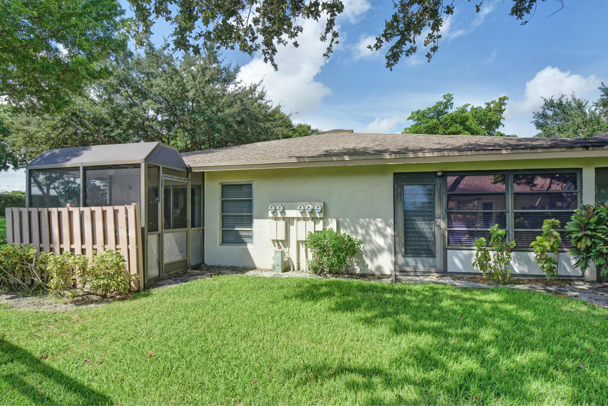 8737 Echo Lane Boca Raton, FL 33496 - Photo 17 of 24 Exterior Side
