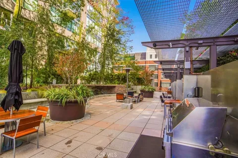 $549,000 | 1100 South Hope Street, Unit 1507, Los Angeles, CA 90015
