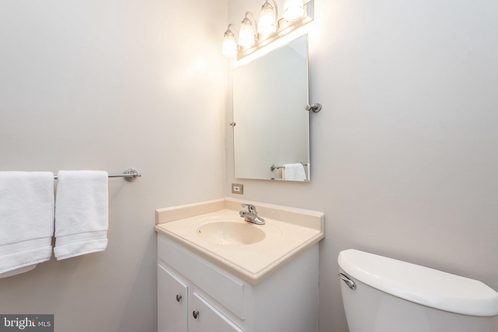 2926 Southview Road Ellicott City, MD 21042 - Photo 16 of 33 Bathroom
