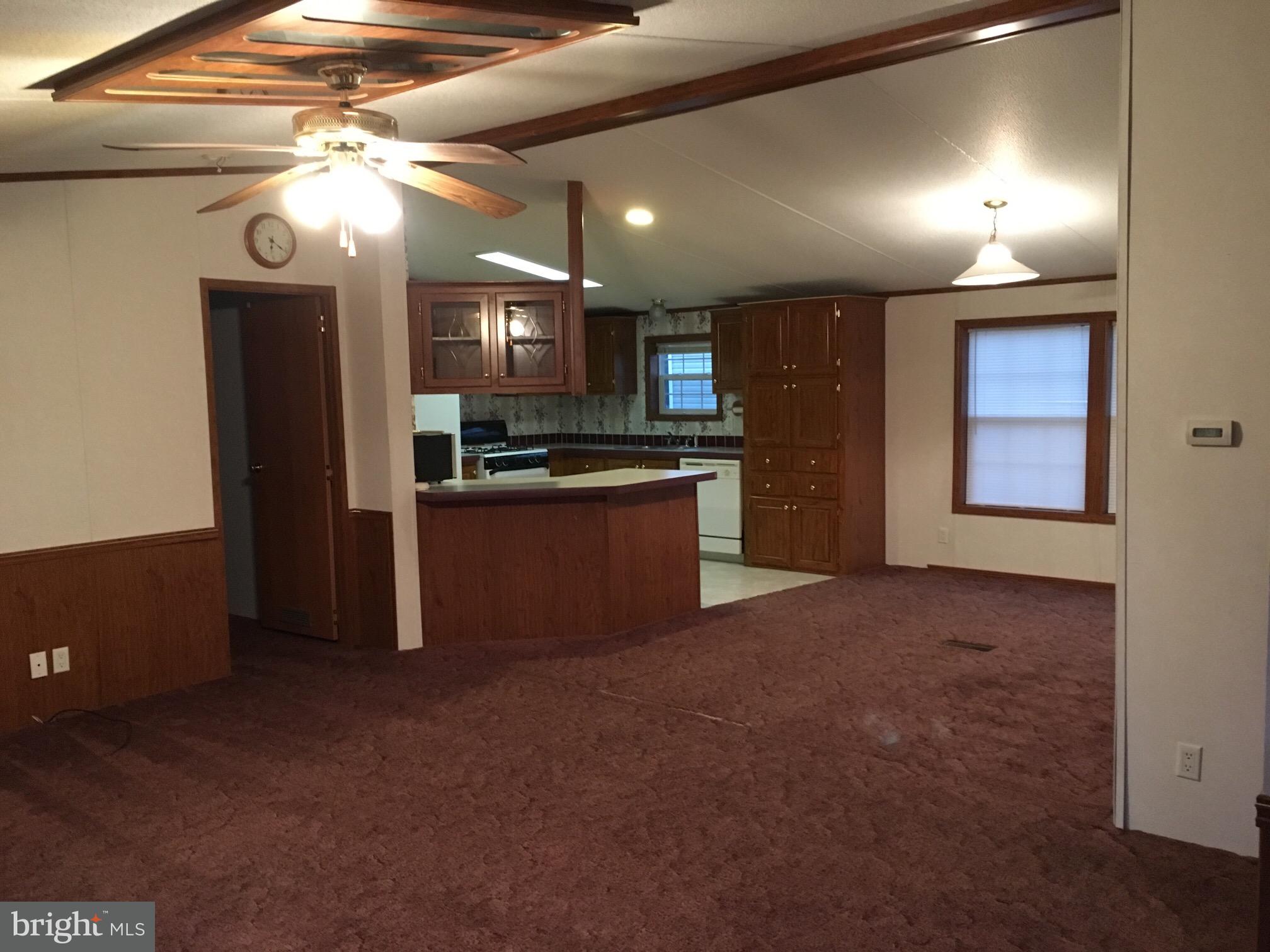 116 Decatur Drive Grantville, PA 17028 - Photo 6 of 18 Living room/Dining room
