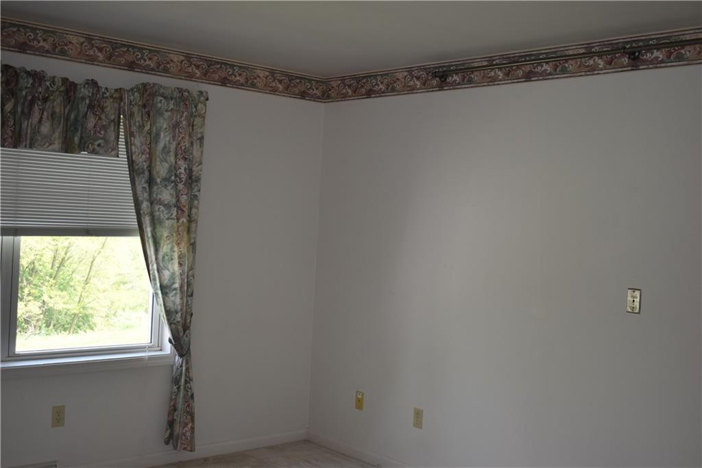 187 Rural Avenue Washington, PA 15301 - Photo 11 of 28