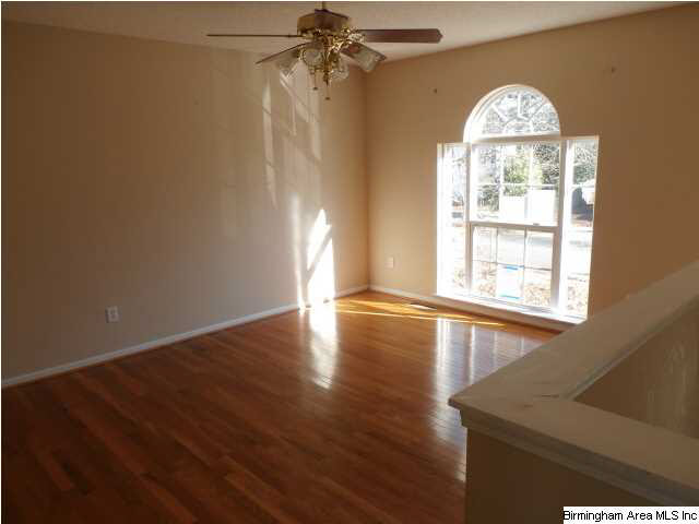 1432 3rd Place Northwest Center Point, AL 35215 - Photo 4 of 10 Gallery Image 4