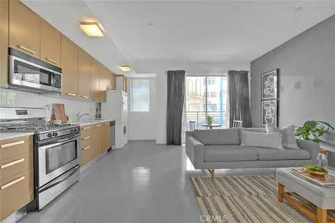 $549,950 | 217 South Marengo Avenue, Unit 110, Pasadena, CA 91101