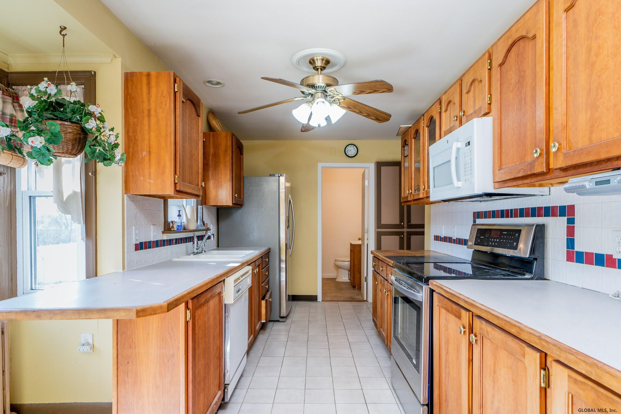 1255 Loudon Road Cohoes, NY 12047 - Photo 2 of 20 Photo 2