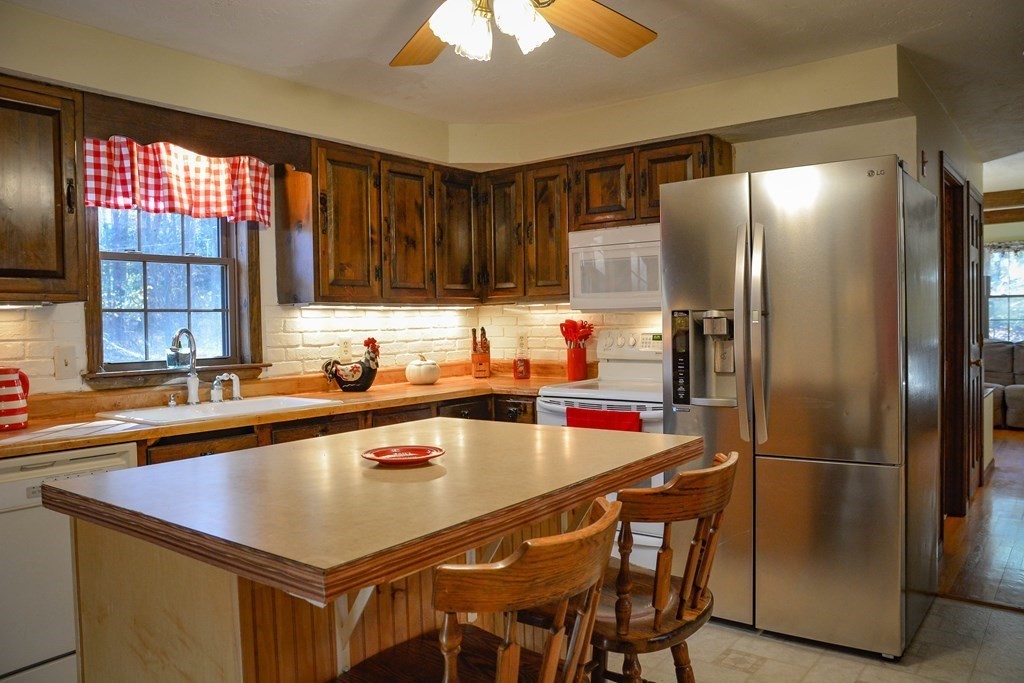 133 North Common Road Westminster, MA 01473 - Photo 9 of 30 Gallery Image 9