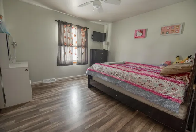 $424,900 | 1424 Hickory Way, Racine, WI 53405