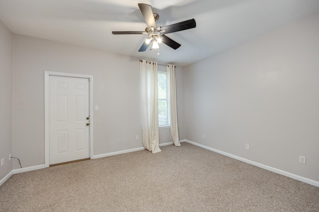 2014 Midyette Road, Unit 402 Tallahassee, FL 32301 - Photo 17 of 36 Gallery Image 17