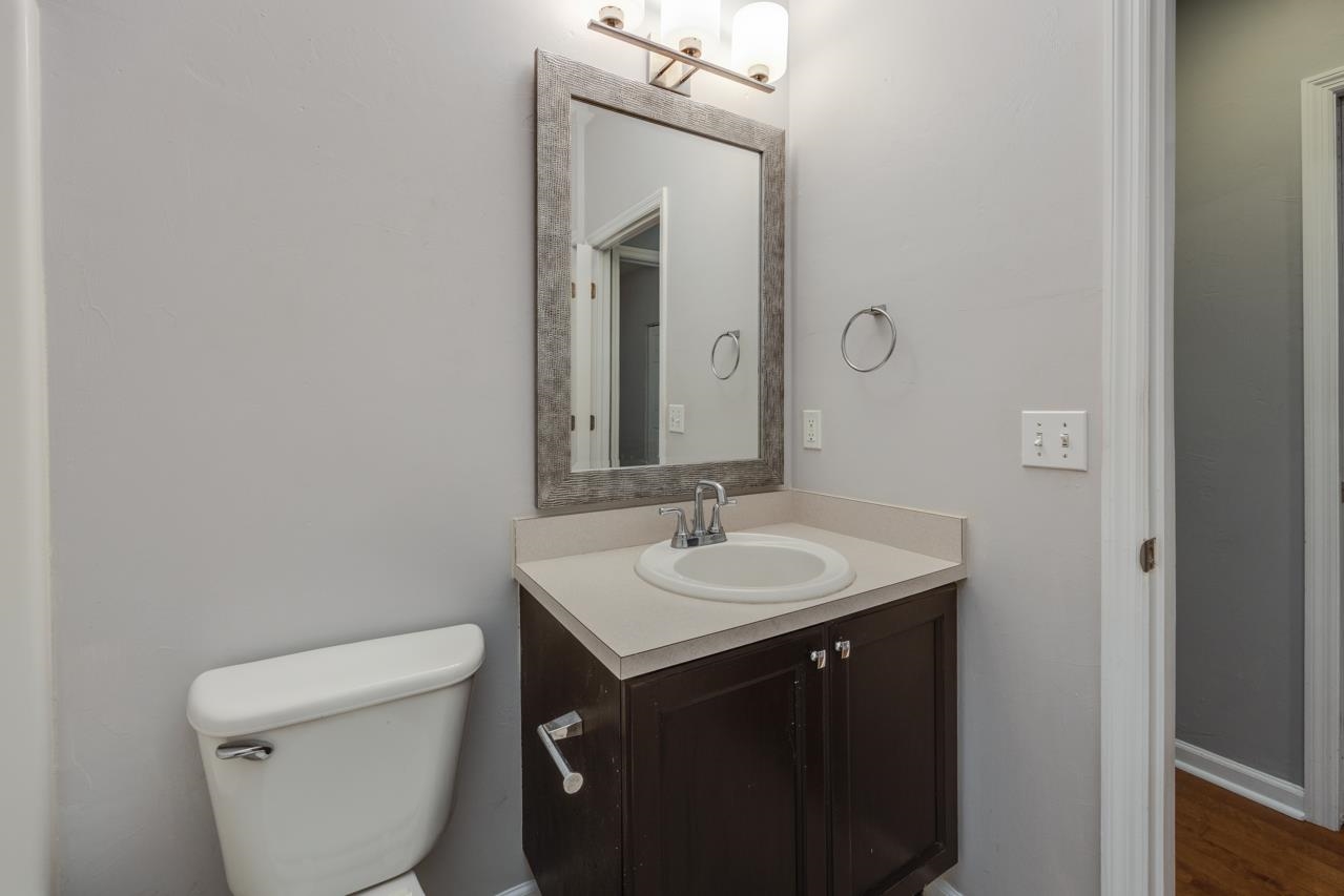 2014 Midyette Road, Unit 402 Tallahassee, FL 32301 - Photo 19 of 36 Gallery Image 19