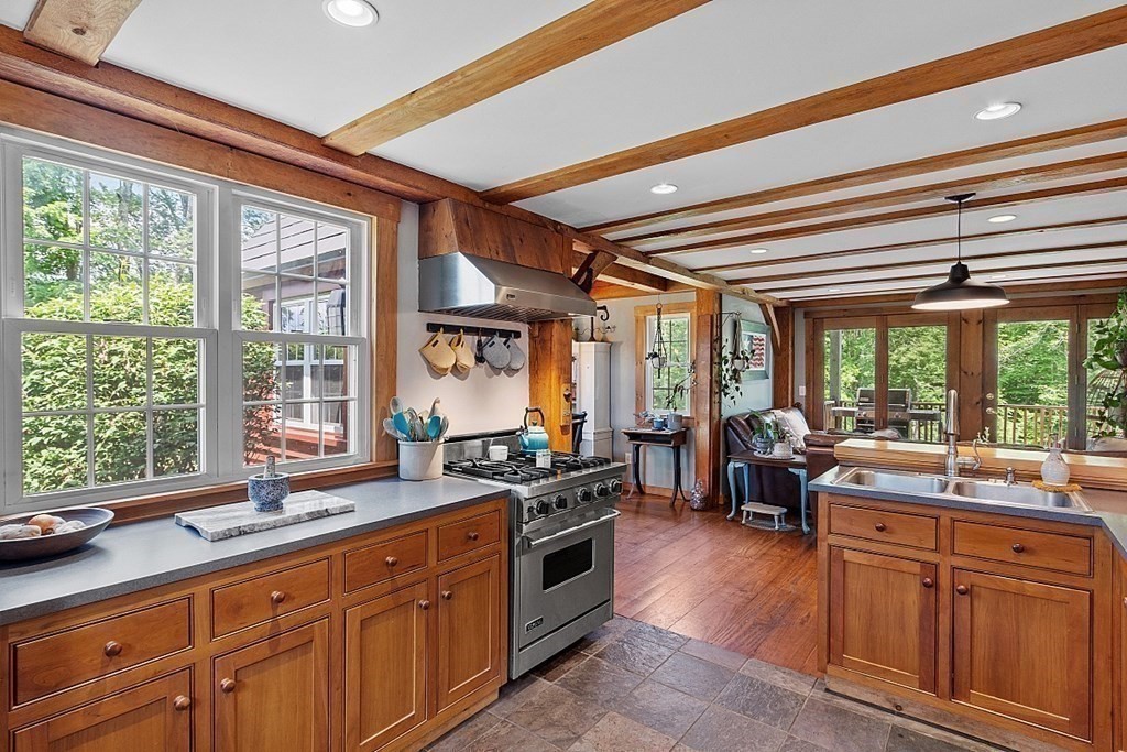 332 E Road Orange, MA 01364 - Photo 9 of 42 Gallery Image 9