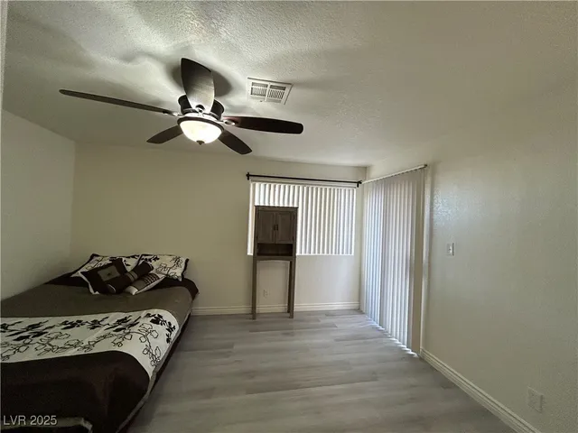 $1,600 | 5044 South Rainbow Boulevard, Unit 106, Las Vegas, NV 89118
