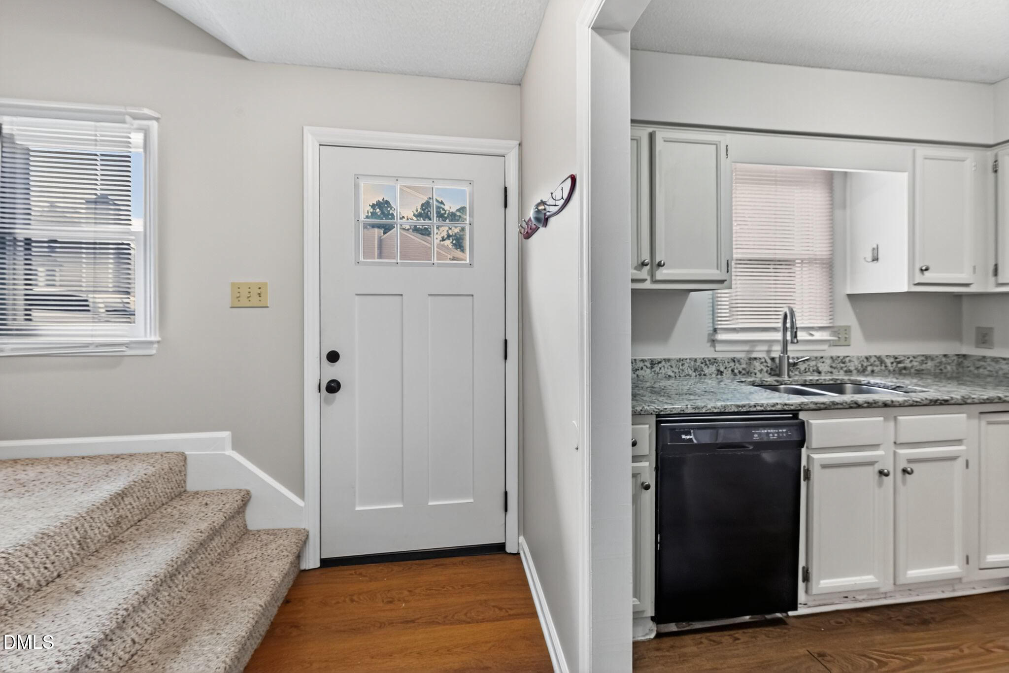 4131 Kaplan Drive Raleigh, NC 27606 - Photo 4 of 34 15_4131_Kaplan_Dr_Raleigh_NC_27606-Kitch