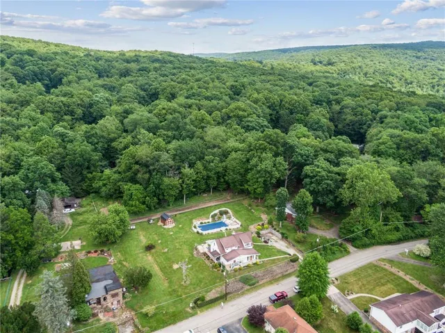 an aerial view of multiple house