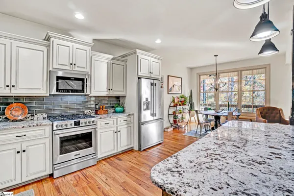 $1,199,000 | 116 Edens Shoals Court, Six Mile, SC 29682