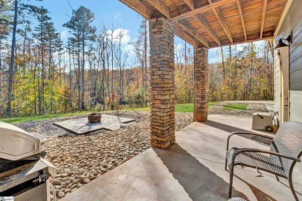 $1,199,000 | 116 Edens Shoals Court, Six Mile, SC 29682