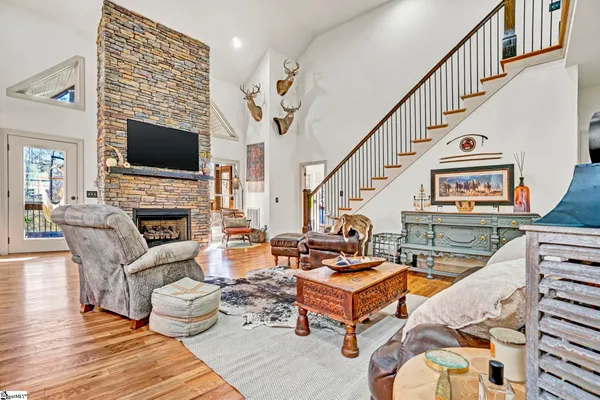 $1,199,000 | 116 Edens Shoals Court, Six Mile, SC 29682