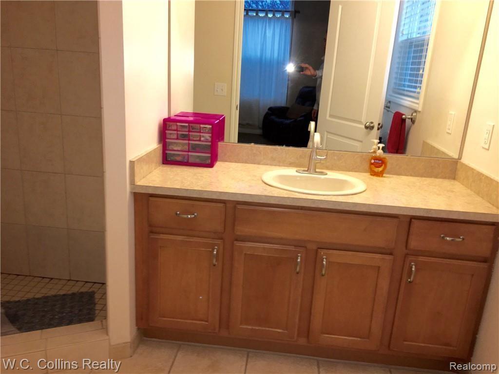 33494 Farmview Lane Fraser, MI 48026 - Photo 11 of 26