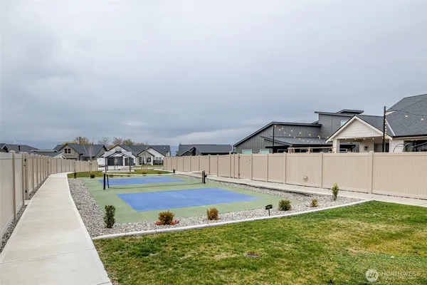 $699,900 | 914 Racine Spgs Drive, Wenatchee, WA 98801