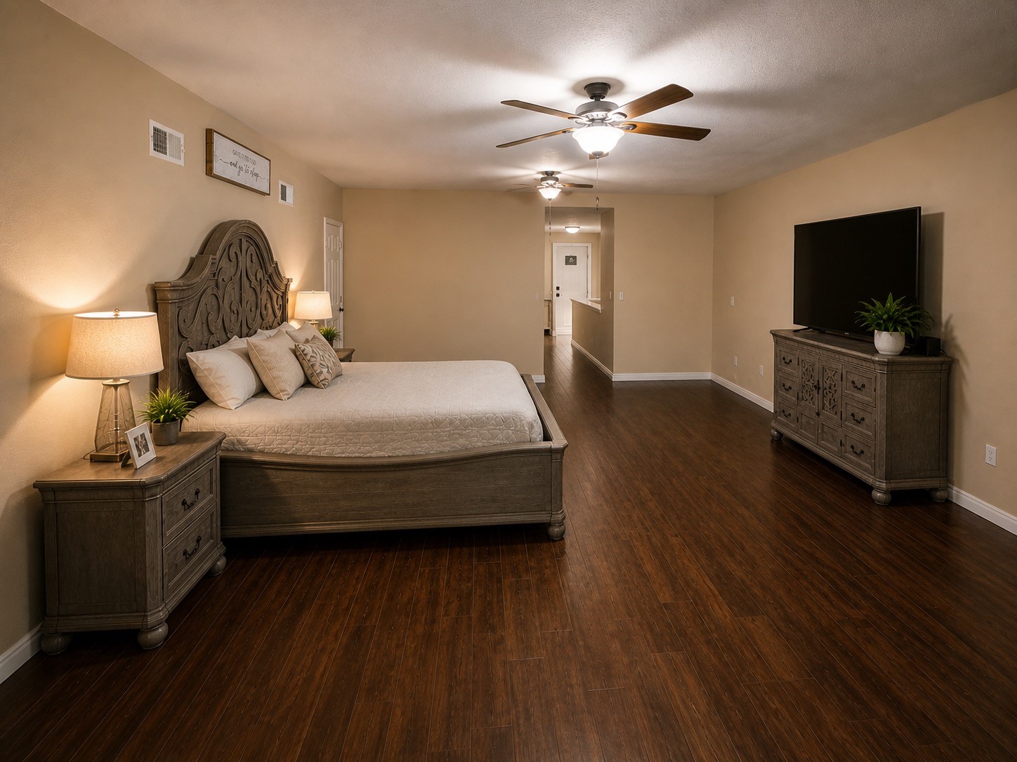 9012 Cooks Lake Road Lumberton, TX 77657 - Photo 22 of 36 a bedroom with bed and wooden floor