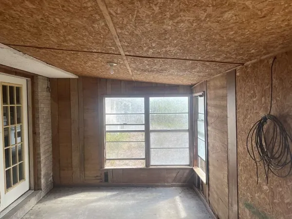 a view of a storage & utility room