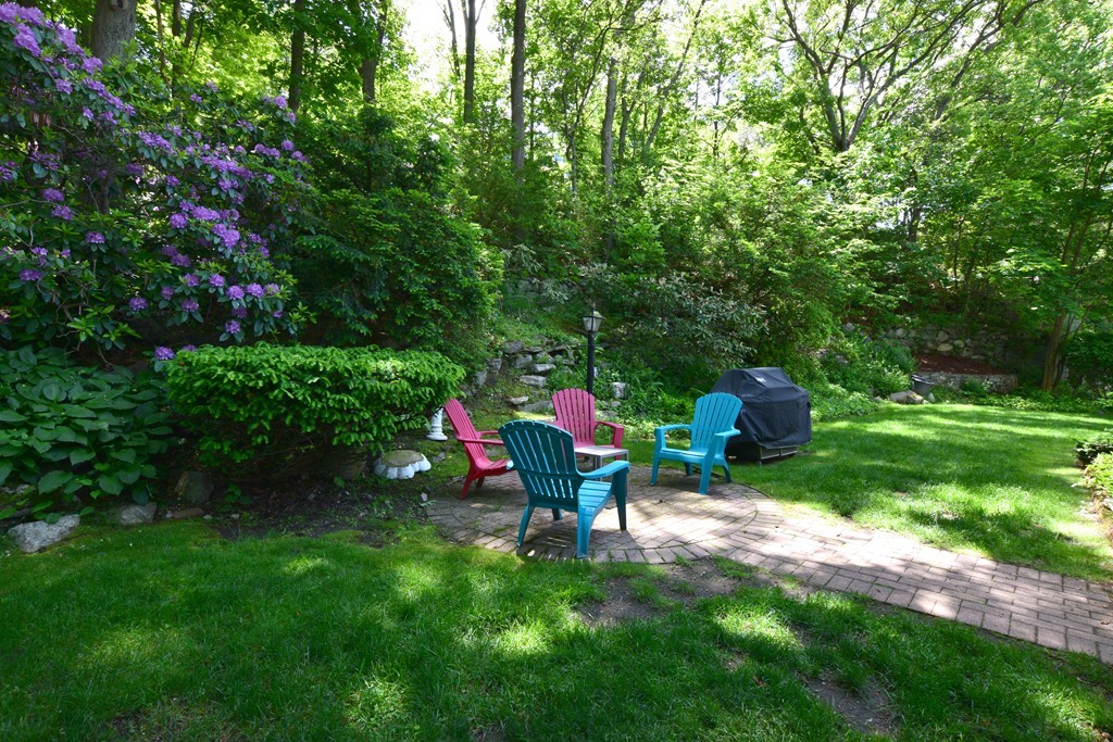148 Boston Rock Road Melrose, MA 02176 - Photo 12 of 12 Gallery Image 12