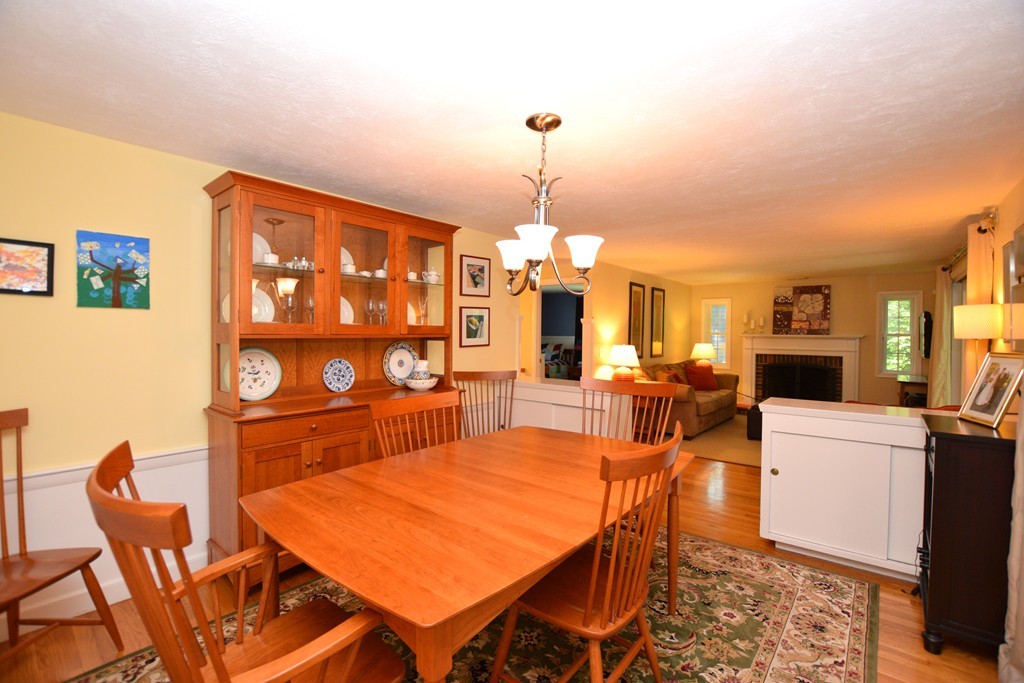 148 Boston Rock Road Melrose, MA 02176 - Photo 4 of 12 Gallery Image 4