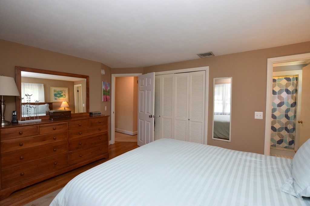 148 Boston Rock Road Melrose, MA 02176 - Photo 6 of 12 Gallery Image 6