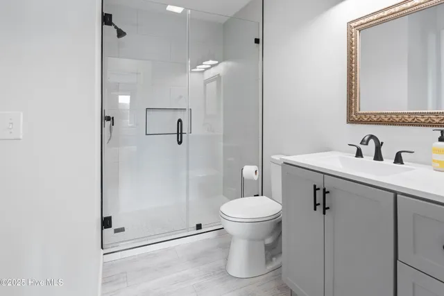 $350,000 | 3350 Club Villas Drive, Unit 806, Southport, NC 28461