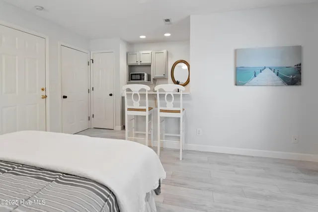 $350,000 | 3350 Club Villas Drive, Unit 806, Southport, NC 28461