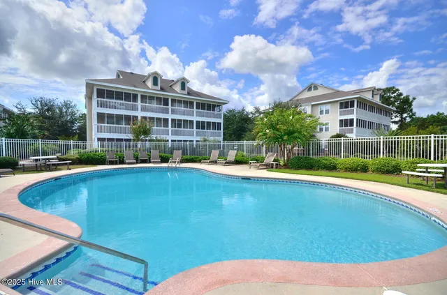$349,000 | 3350 Club Villas Drive, Unit 806, Southport, NC 28461