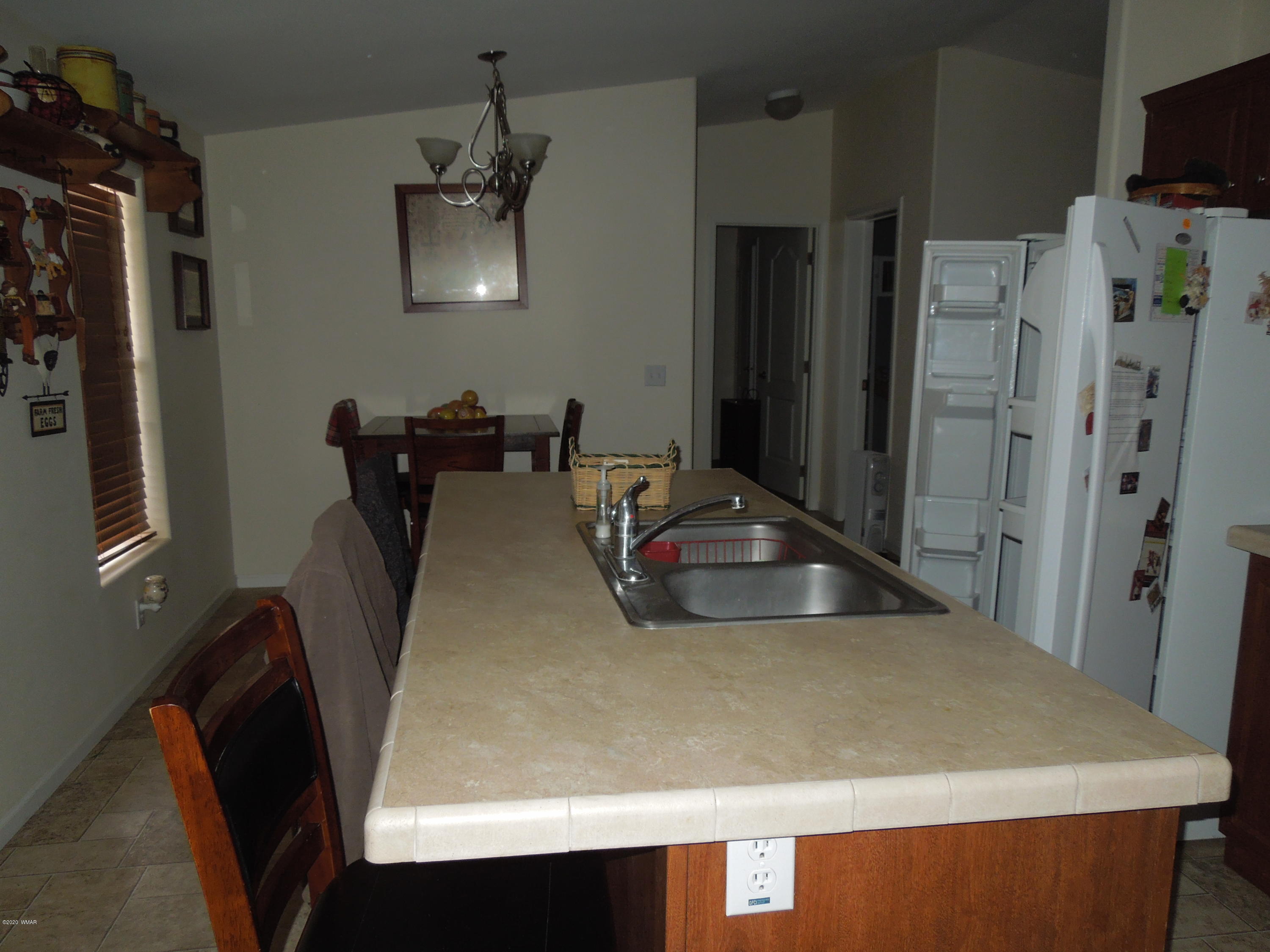 407 Tumbling T Drive Springerville, AZ 85938 - Photo 11 of 37