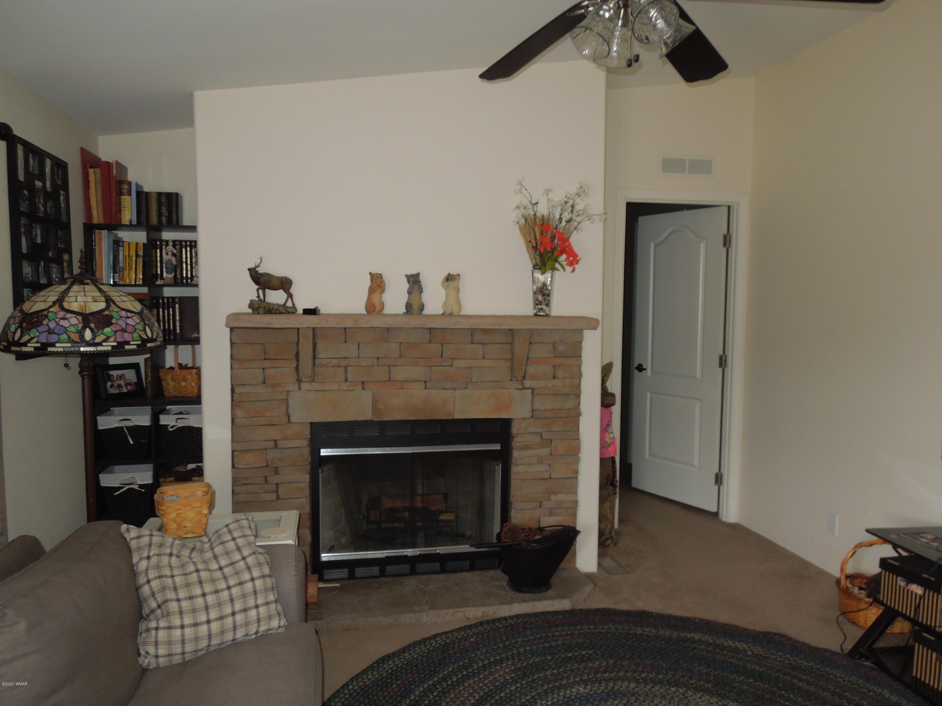 407 Tumbling T Drive Springerville, AZ 85938 - Photo 16 of 37