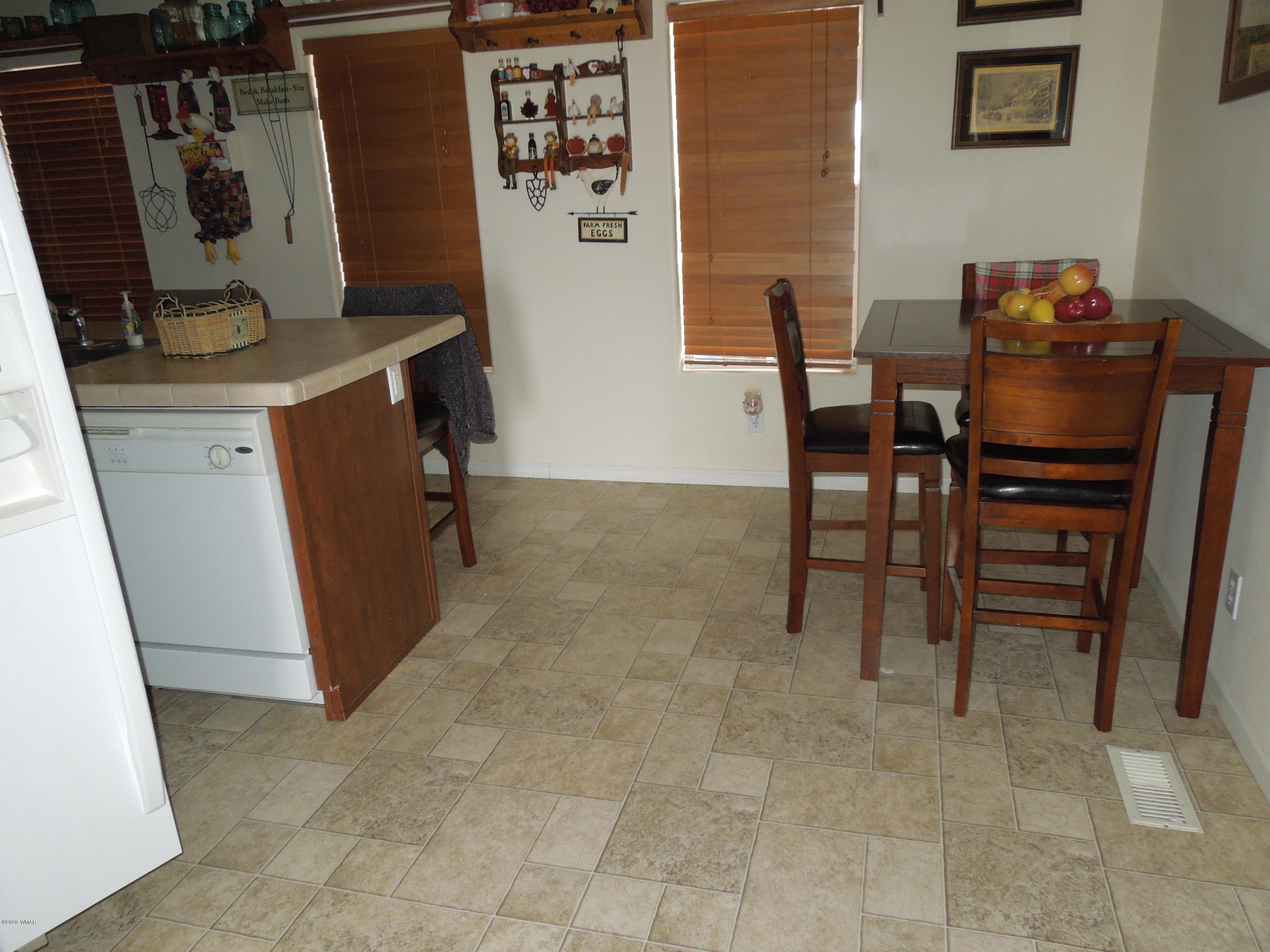 407 Tumbling T Drive Springerville, AZ 85938 - Photo 28 of 37