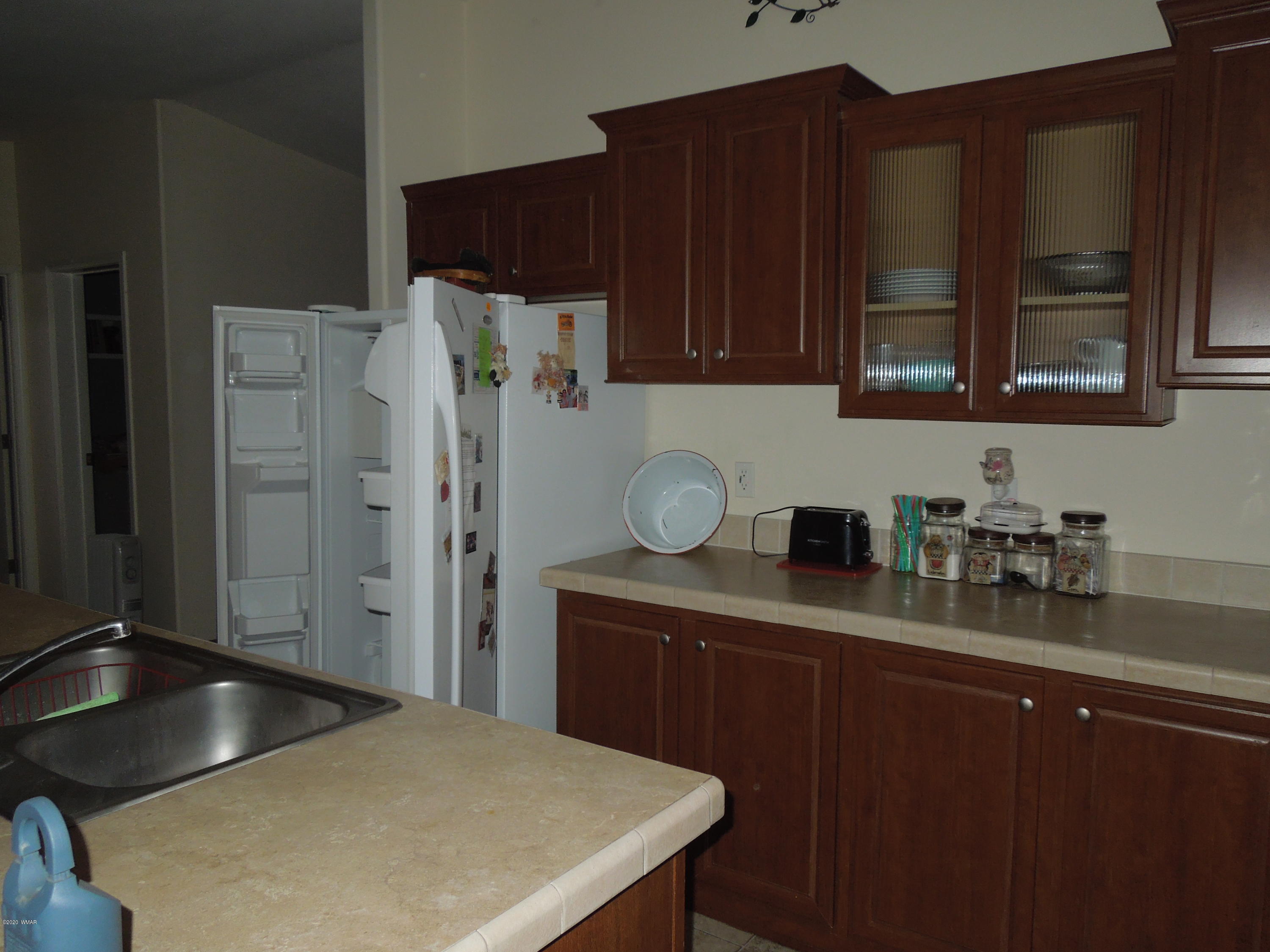 407 Tumbling T Drive Springerville, AZ 85938 - Photo 10 of 37