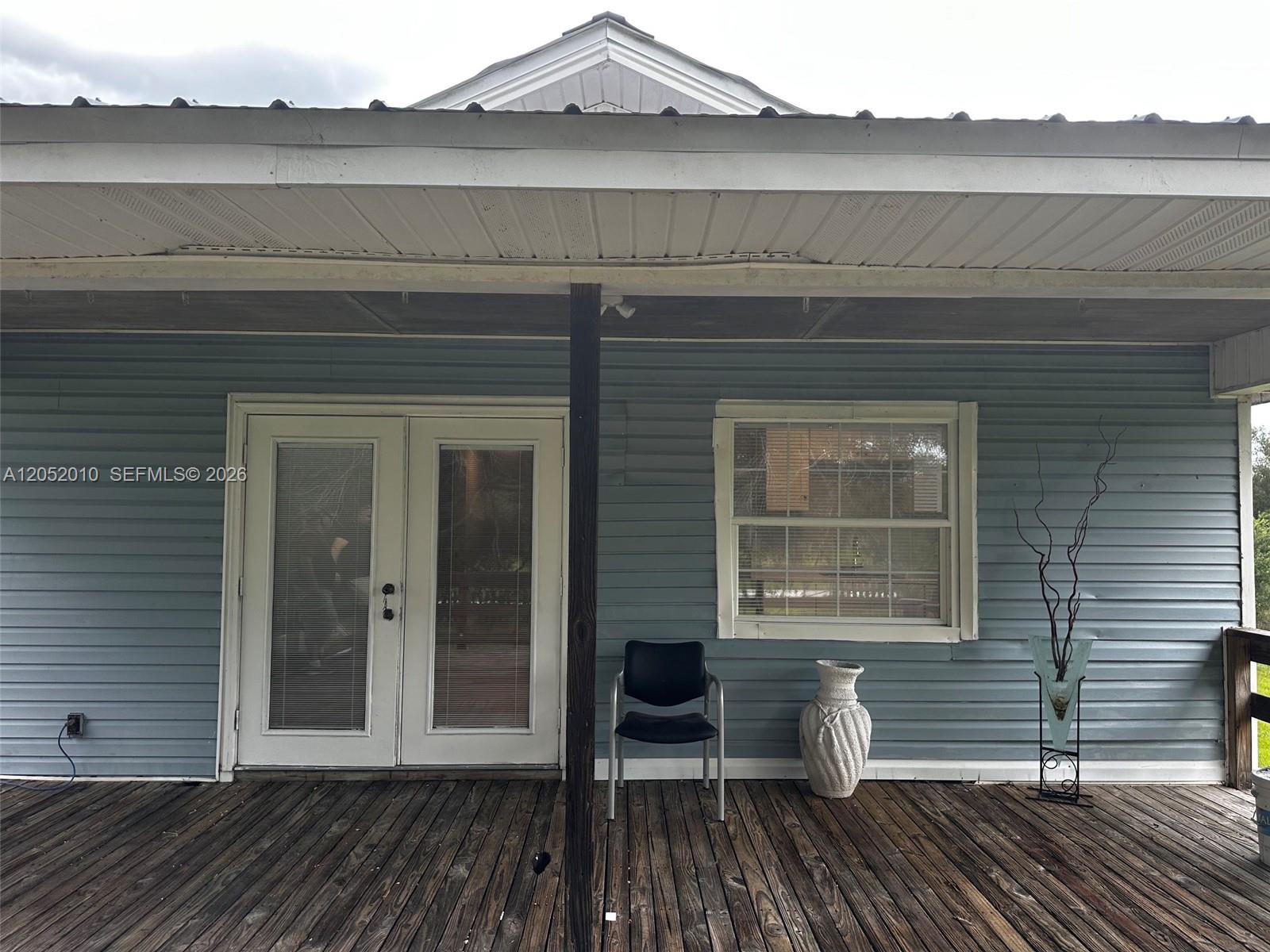 450 North Isora Street Clewiston, FL 33440 - Photo 1 of 55