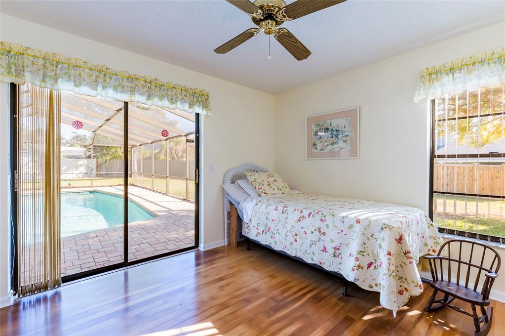 1589 Ridge Top Way Clearwater, FL 33765 - Photo 28 of 40