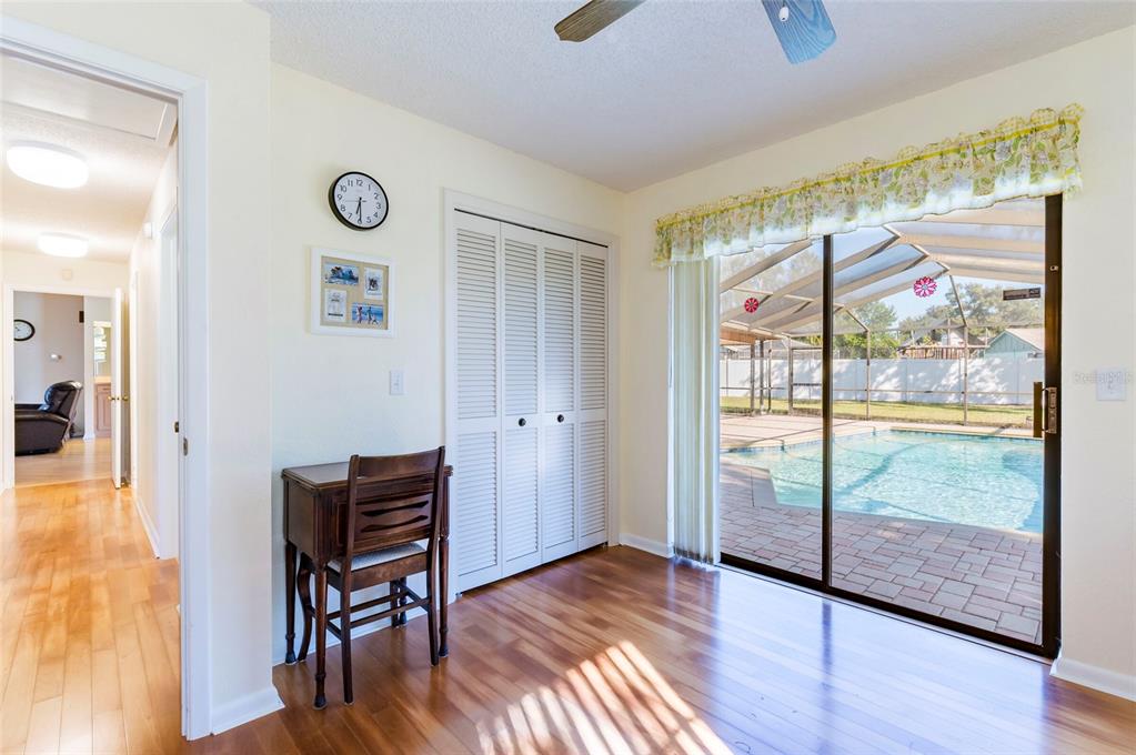 1589 Ridge Top Way Clearwater, FL 33765 - Photo 29 of 40