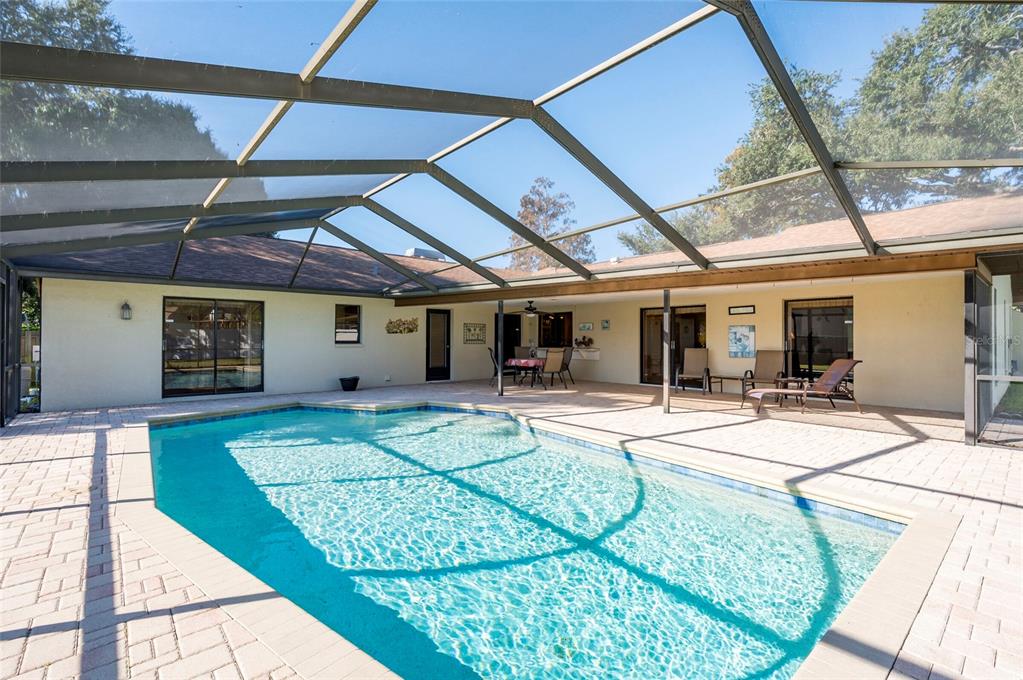 1589 Ridge Top Way Clearwater, FL 33765 - Photo 34 of 40