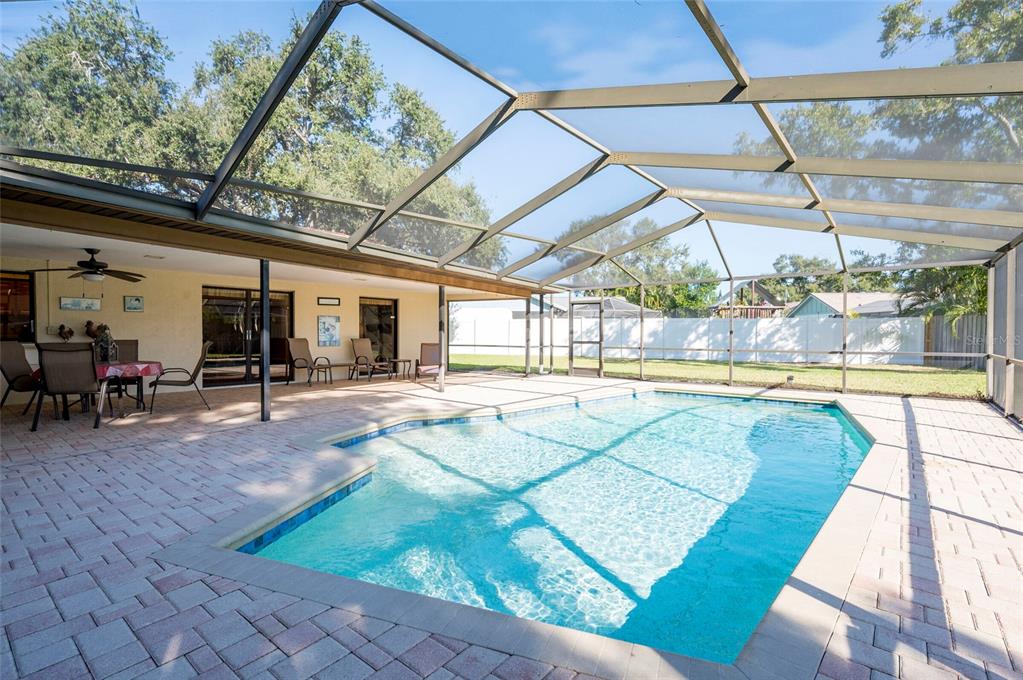 1589 Ridge Top Way Clearwater, FL 33765 - Photo 35 of 40