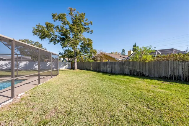 $675,000 | 1589 Ridge Top Way, Clearwater, FL 33765