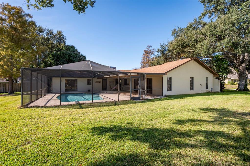 1589 Ridge Top Way Clearwater, FL 33765 - Photo 39 of 40